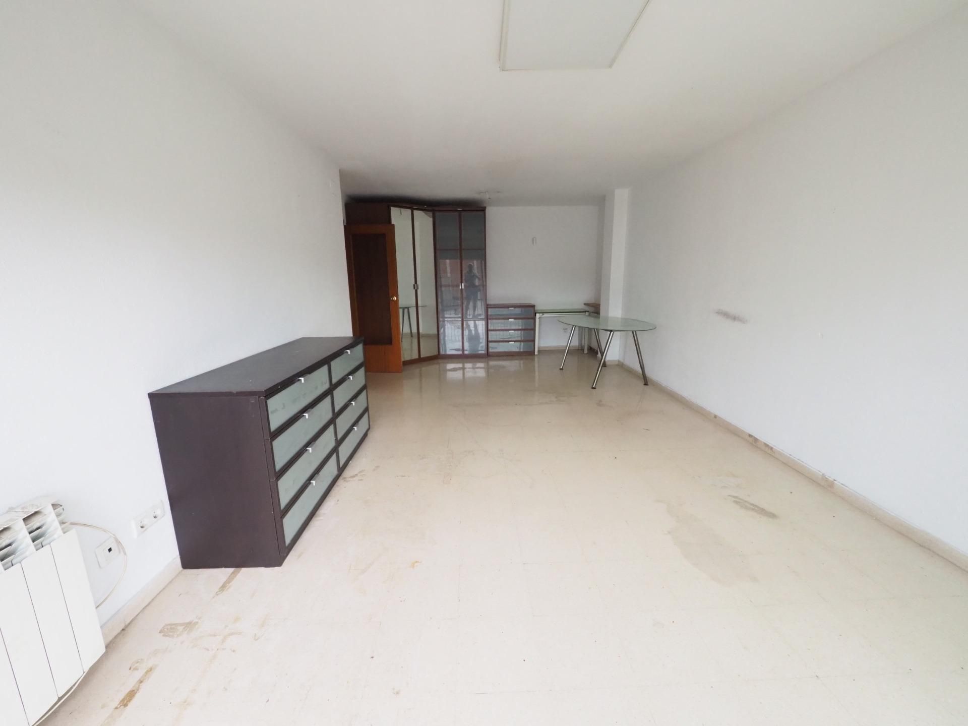 Piso en venta en  Barcelona Capital con Calefacción y Balcón