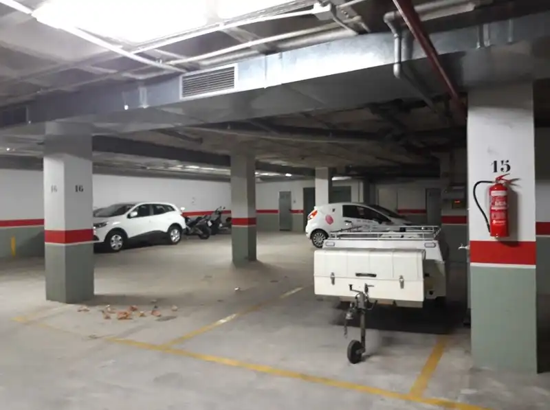 Garage for sale in JUANA JUGAN, Puente Tocinos