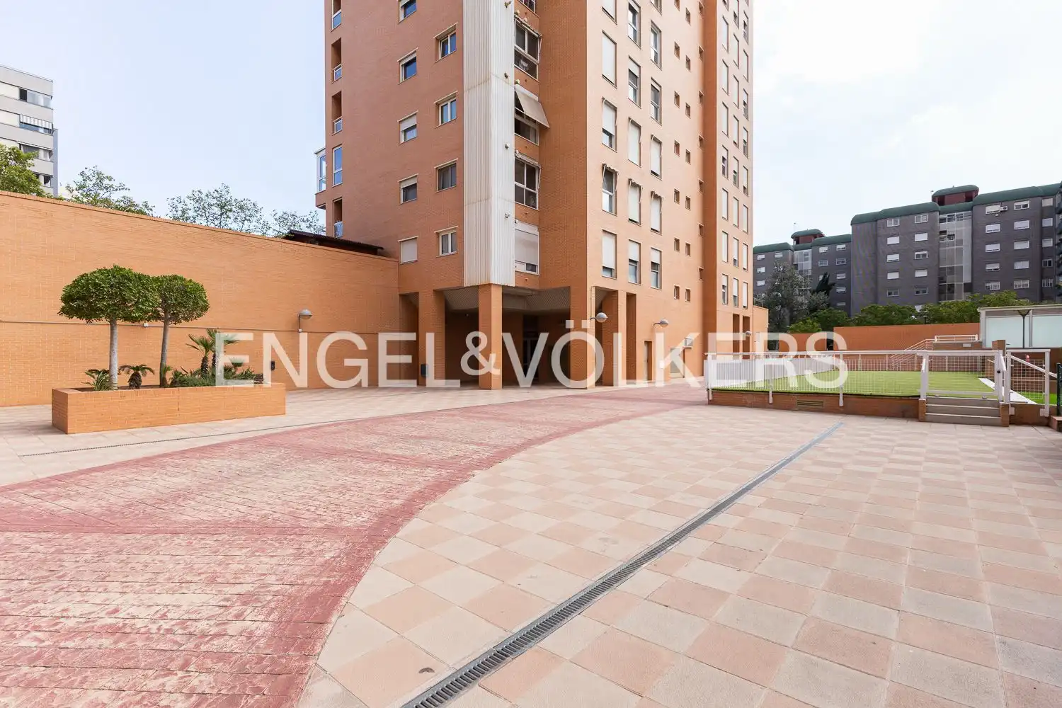 Vista exterior de Piso en venta en Valencia con Aire acondicionado, Calefacción y Parquet