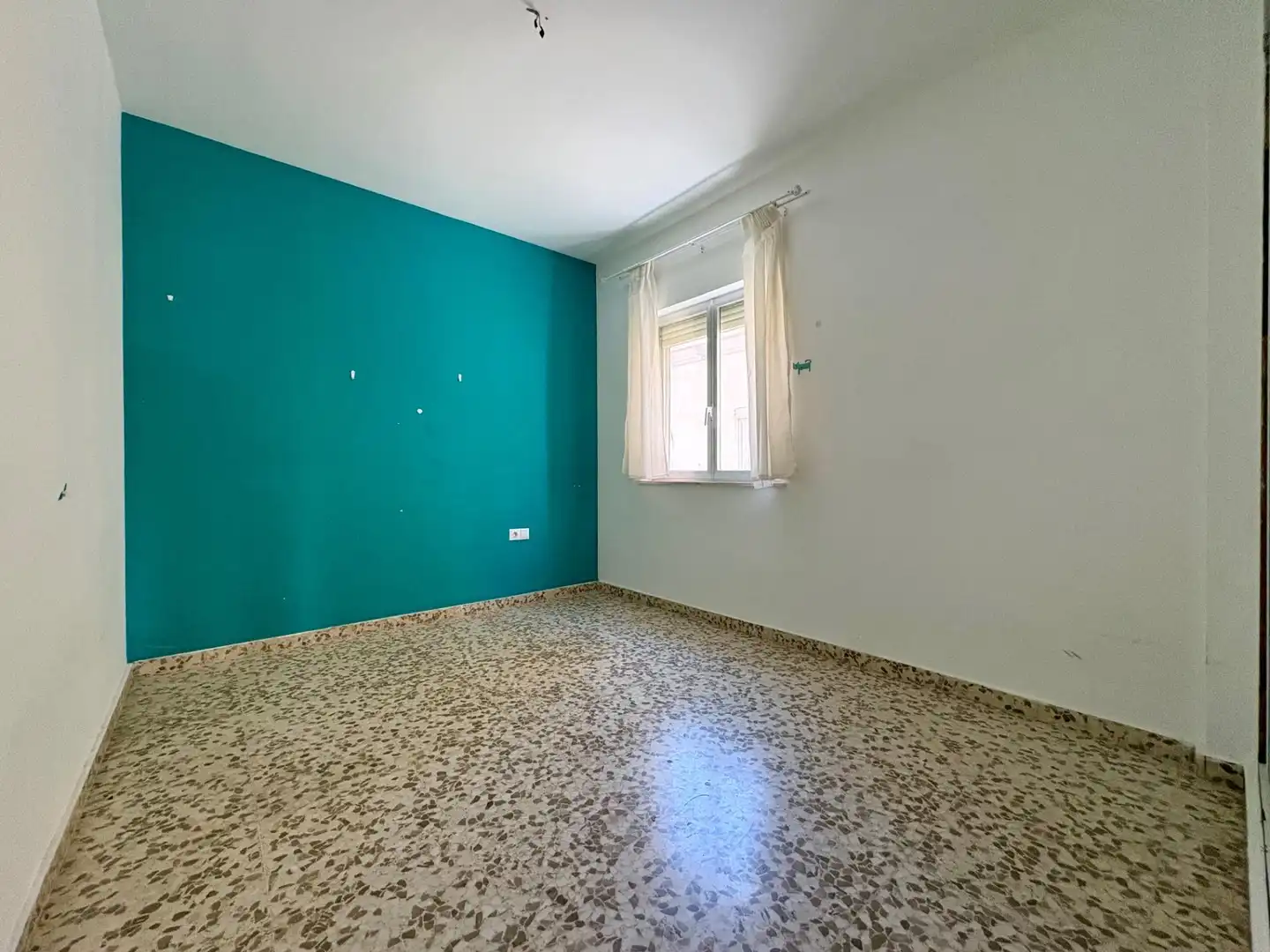 Dormitori de Pis en venda en Cádiz amb Traster i Balcó