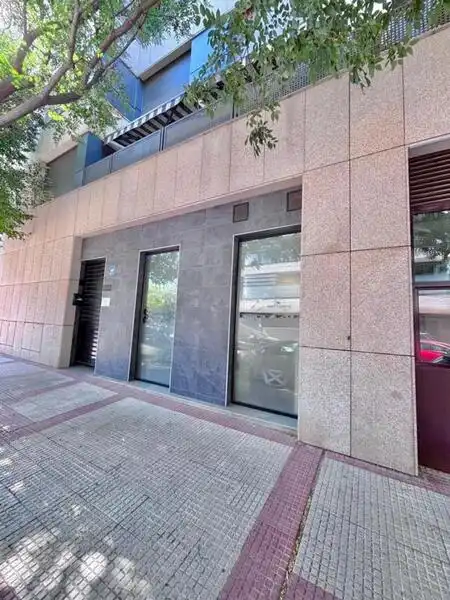 Außenansicht von Geschaftsraum zur Miete in Torrejón de Ardoz mit Klimaanlage