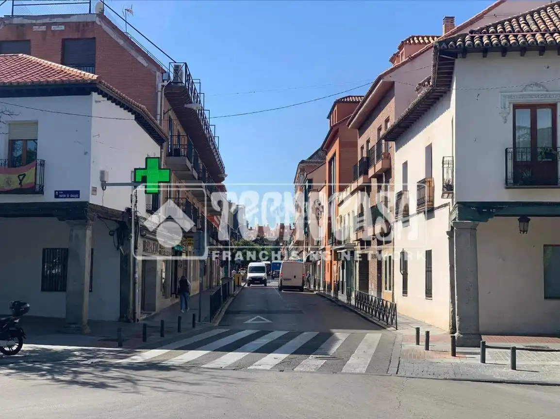 Exterior view of Garage for sale in Madrid