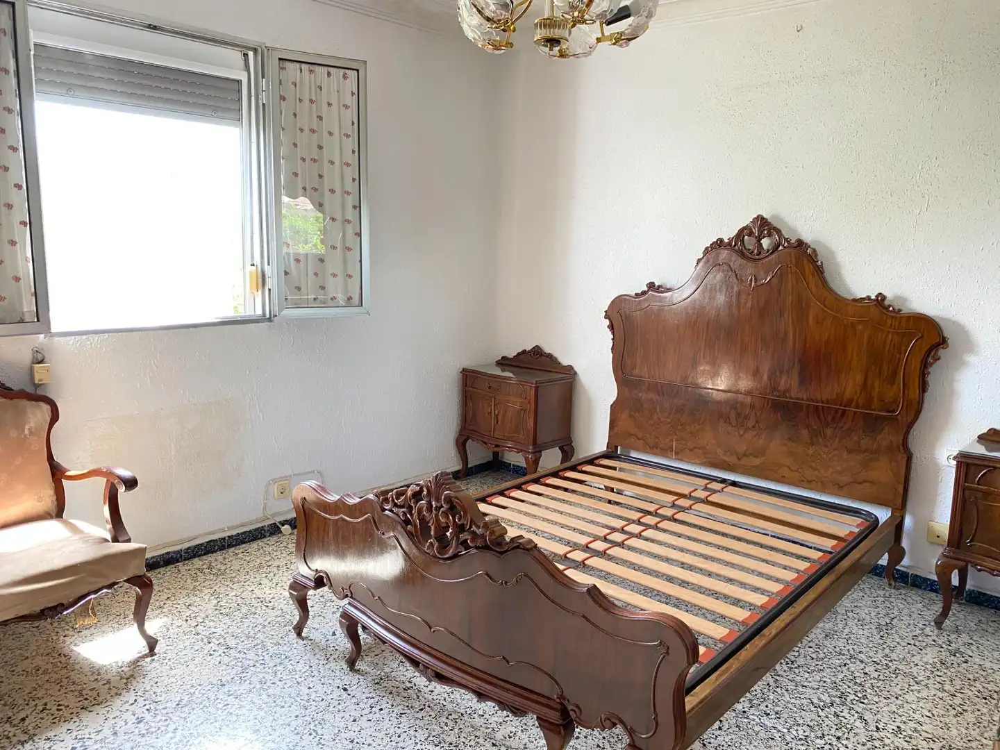 Dormitori de Casa adosada en venda en Camas amb Aire condicionat, Terrassa i Balcó