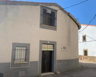 Exterior view of Country house for sale in Plasenzuela