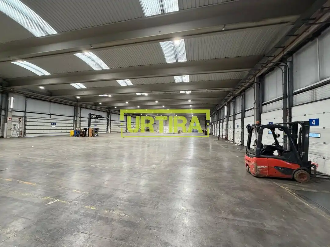 Nave industrial de alquiler en Irun 
