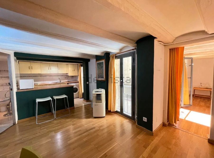 Vista exterior de Pis en venda en  Barcelona Capital amb Aire condicionat, Calefacció i Moblat