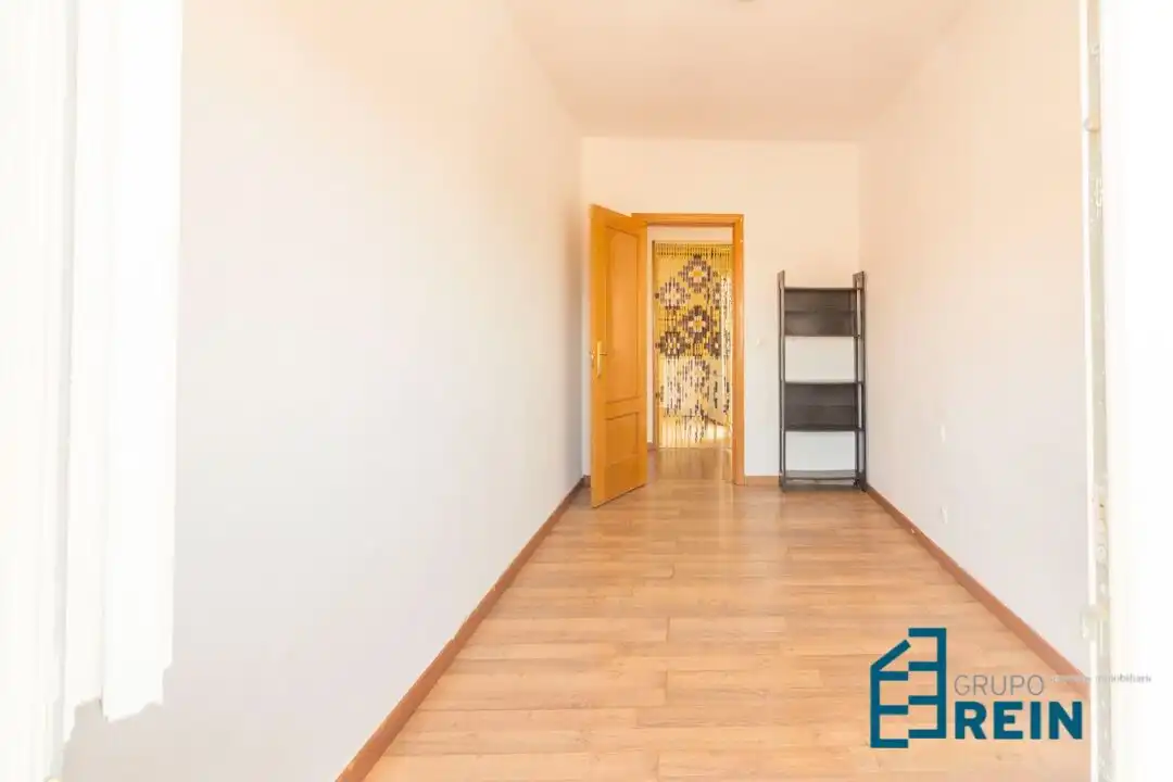 Bedroom of Flat for sale in Recas  with Air Conditioner, Heating and Terrace