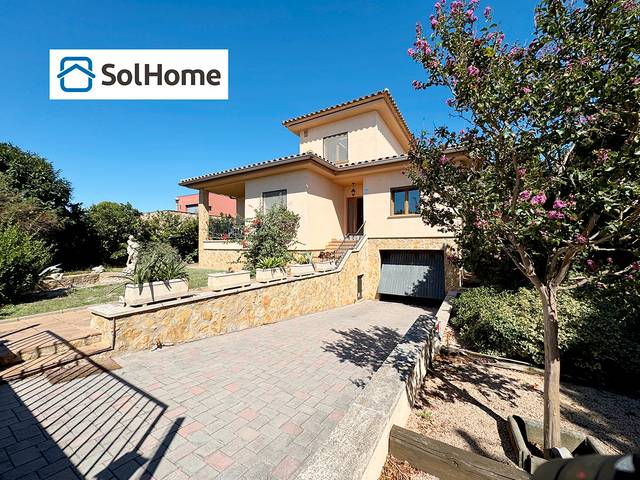 Casa-chalet en Venta en Carrer de l'Escala, 15 en Viladamat