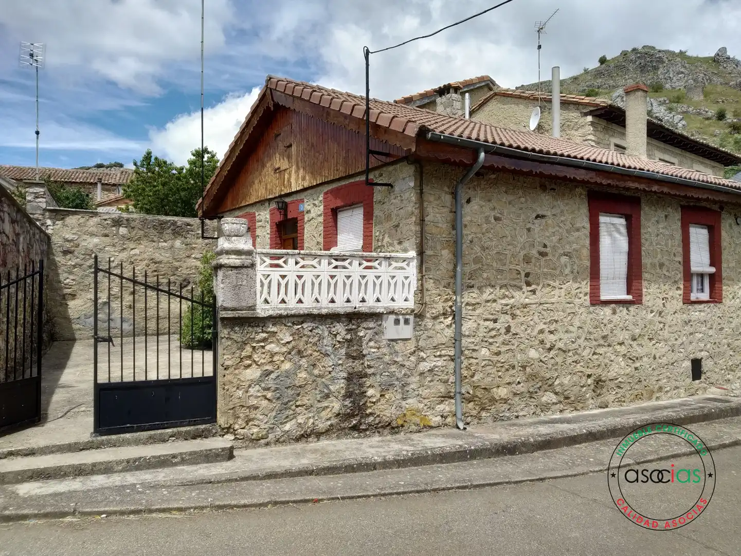 Casa o chalet en venta en Valdepiélago - Barrio Fondo, 3, Valdepiélago