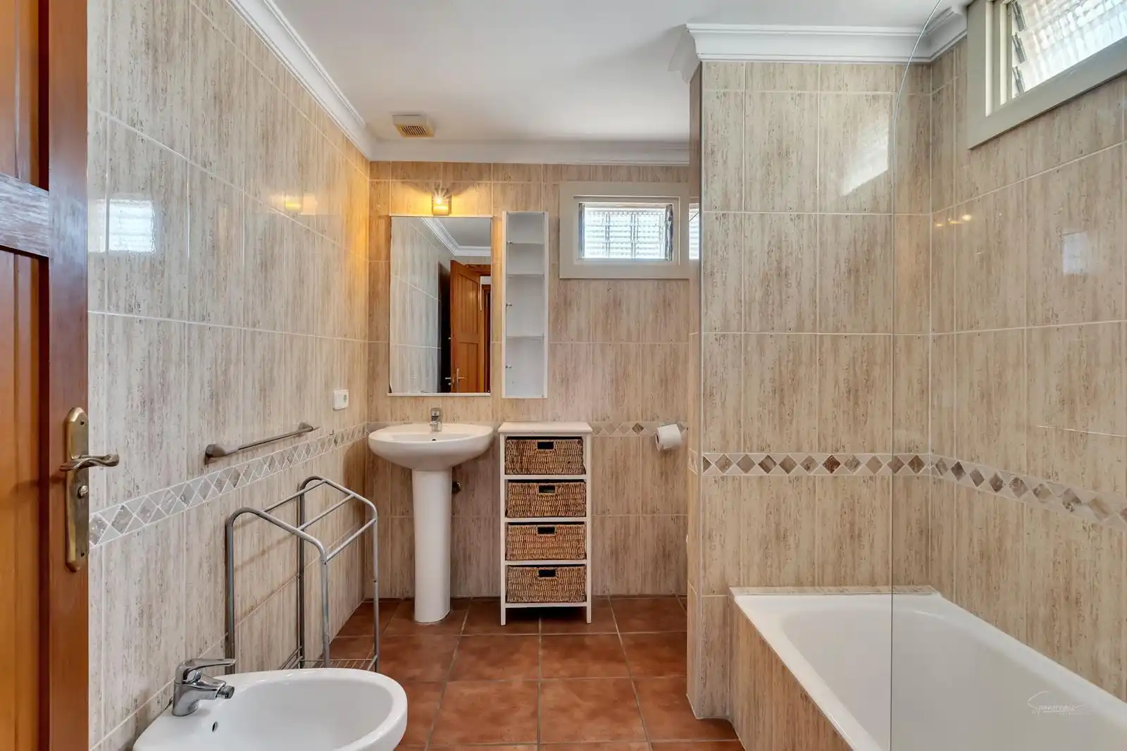 Bathroom of Houses for sale in Jávea / Xàbia  with Air Conditioner, Heating and Private garden