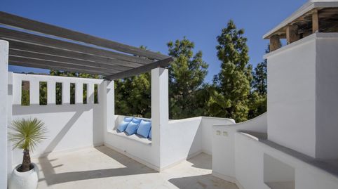 Foto 4 de Casa adosada en venta en 28 Calle Don José de Orbaneja, Calahonda, Mijas