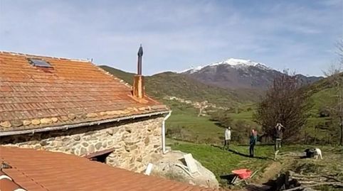 Foto 5 de Finca rústica en venda a Barrio Uznayo, 25, Polaciones, Cantabria