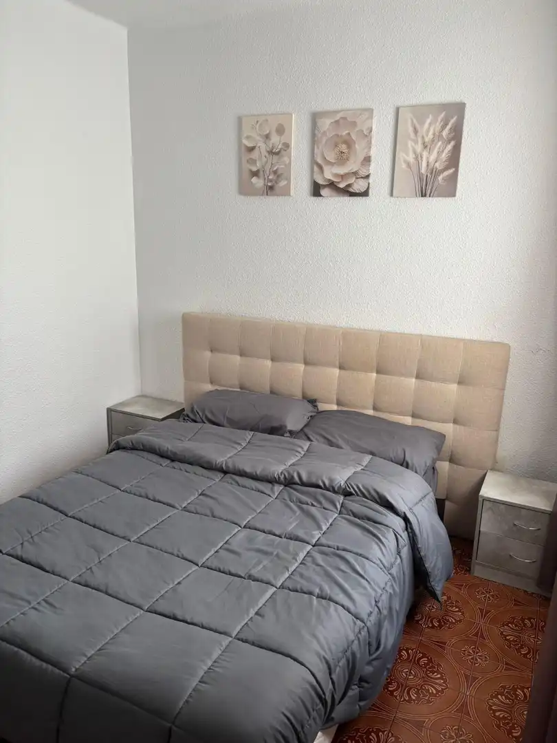 Habitación de Apartamento de alquiler en Moncofa con Aire acondicionado, Calefacción y Terraza
