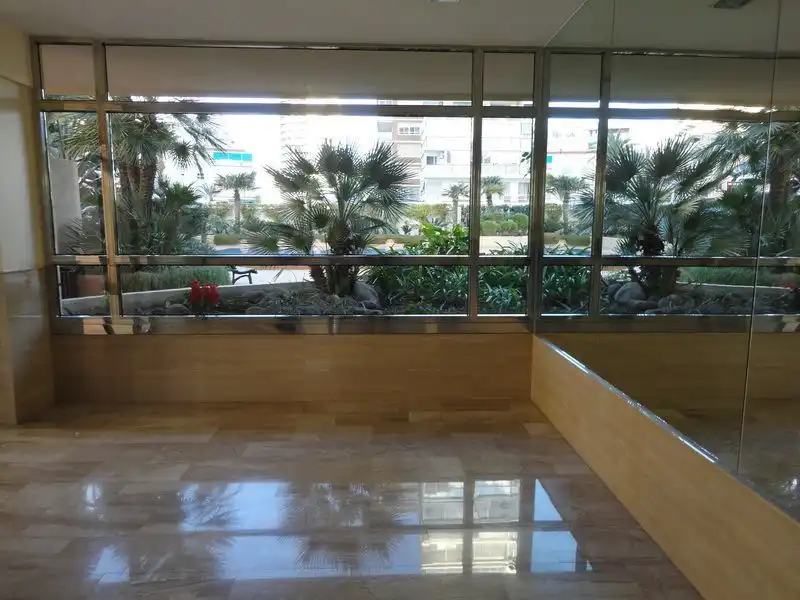 Pis en venda en Benidorm amb Terrassa, Piscina i Piscina comunitària
