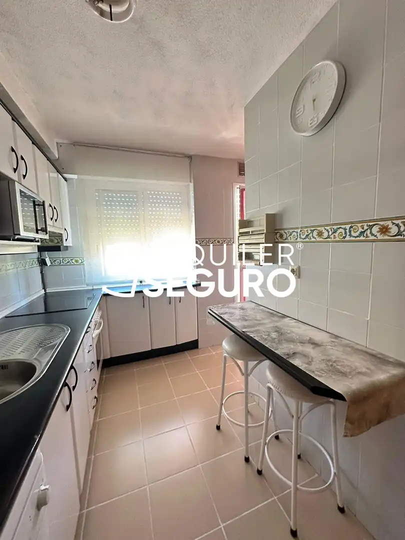 Piso de alquiler en Los Lilos, Prado Santo Domingo - Ensanche