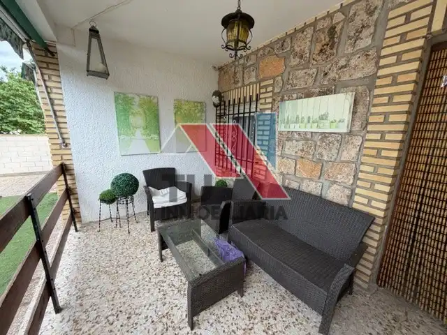 Terrassa de Casa o xalet en venda en Villamiel de Toledo amb Aire condicionat, Terrassa i Piscina