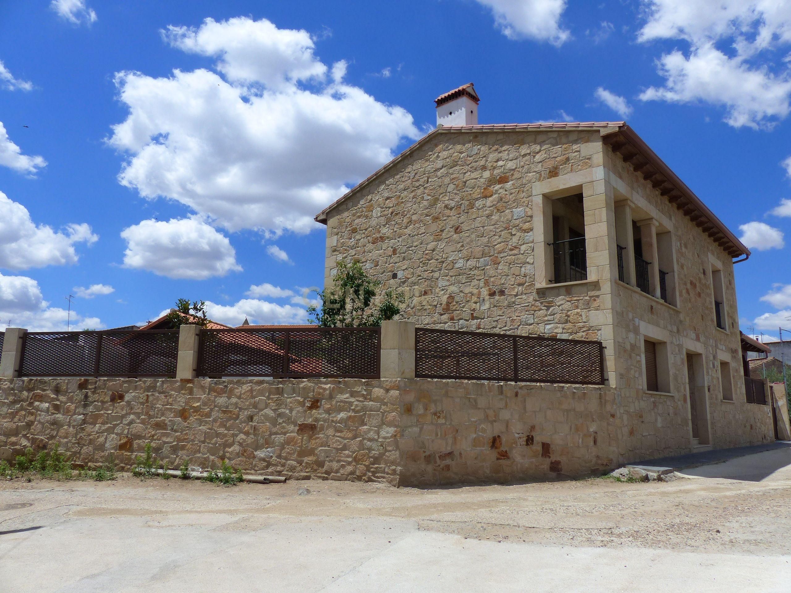 Exterior view of House or chalet for sale in Santa Cruz de la Sierra  with Air Conditioner, Private garden and Storage room