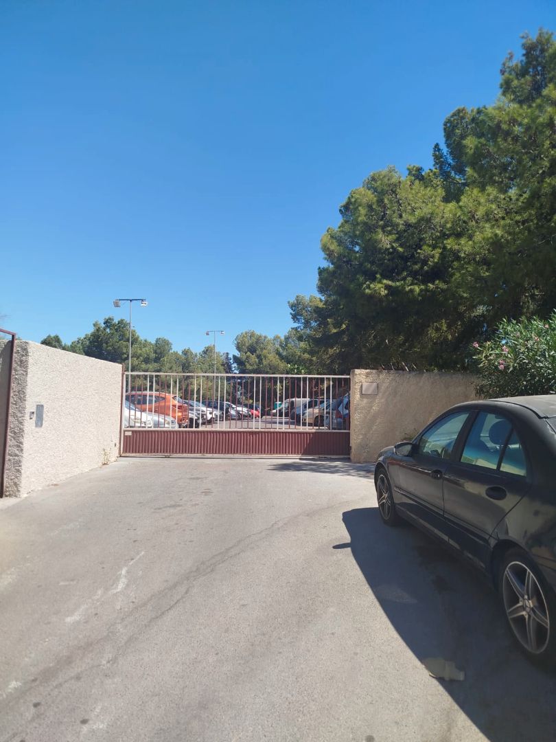 Aparcament de Pis de lloguer en Alicante / Alacant amb Aire condicionat, Moblat i Rentadora
