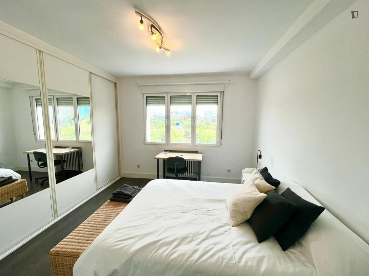 Apartment to share in Guindalera
