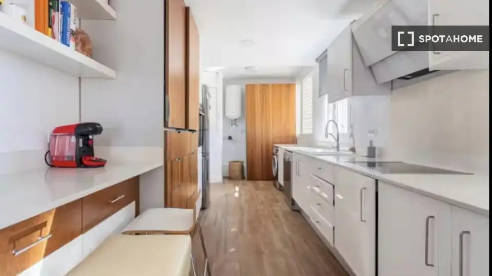 Cocina de Piso para compartir en Alicante / Alacant con Aire acondicionado, Terraza y Amueblado