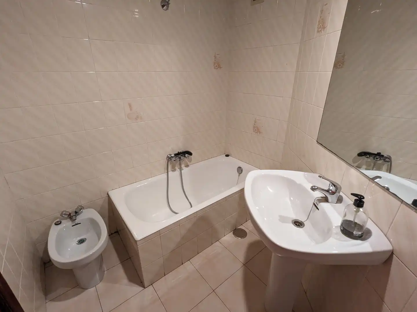 Baño de Piso en venta en Errenteria con Calefacción y Balcón