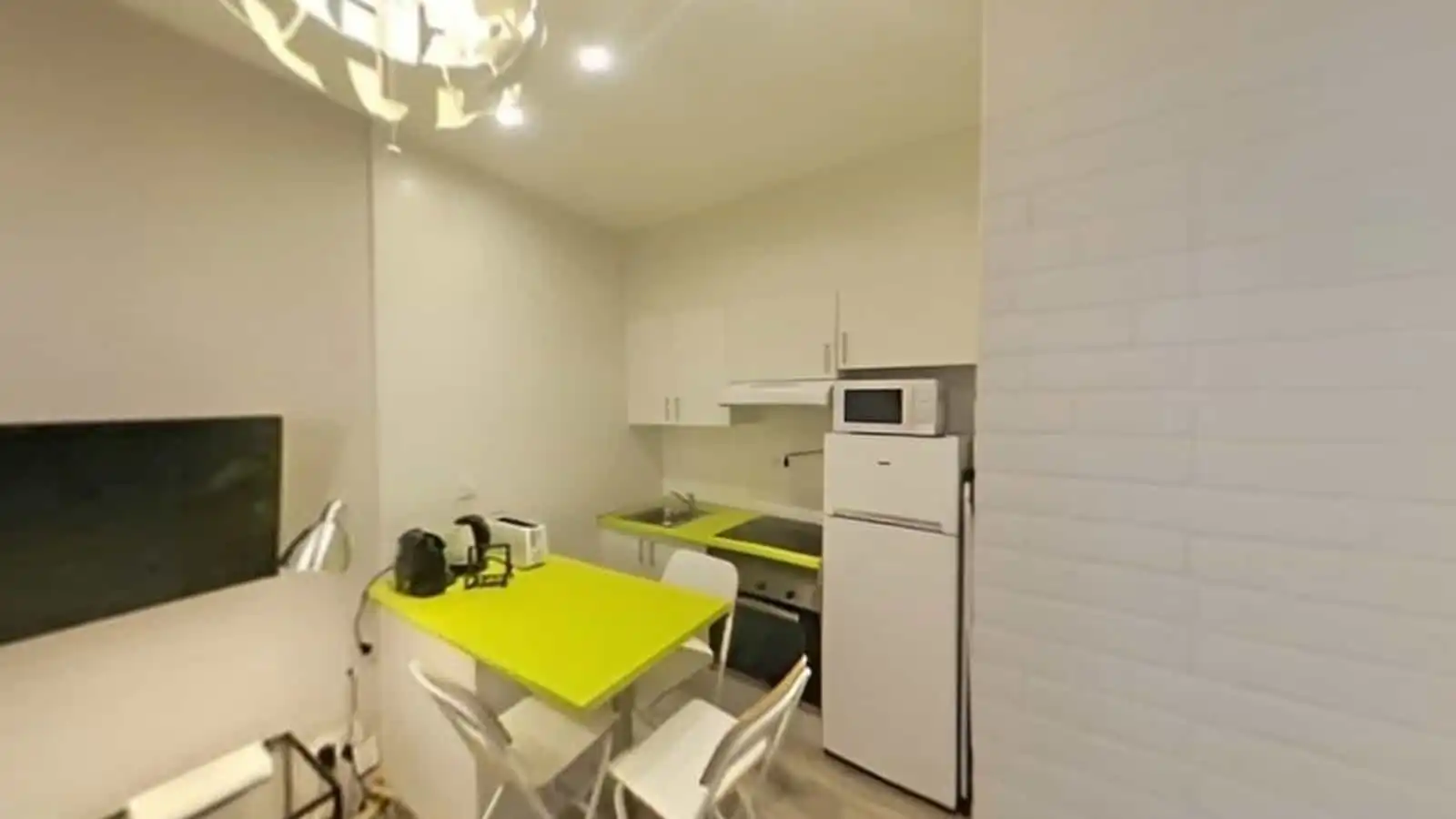 Flat with lift to rent in Ronda de Valencia, imagen 14