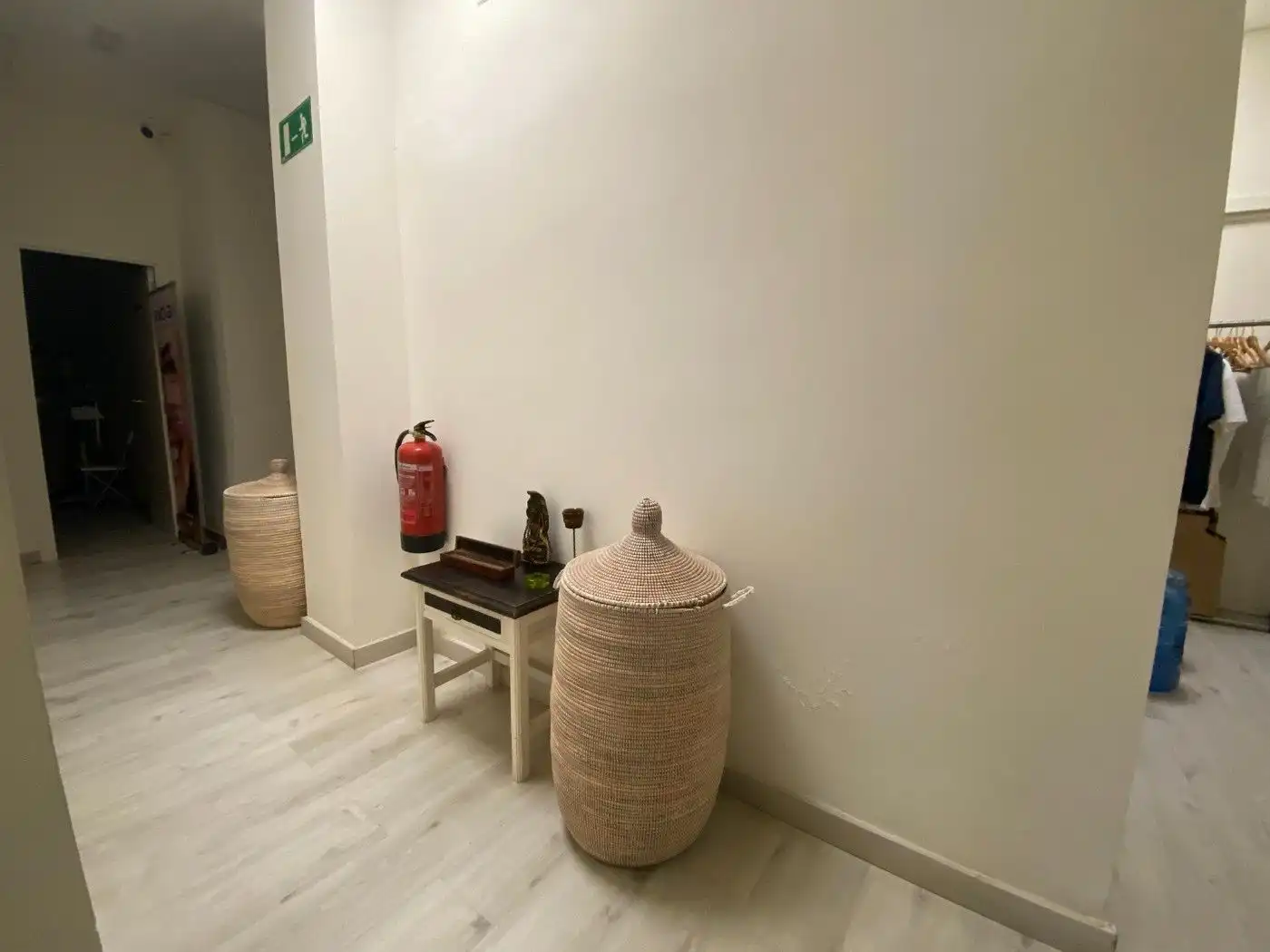 Business premises for transfer in Eixample, imagen 8