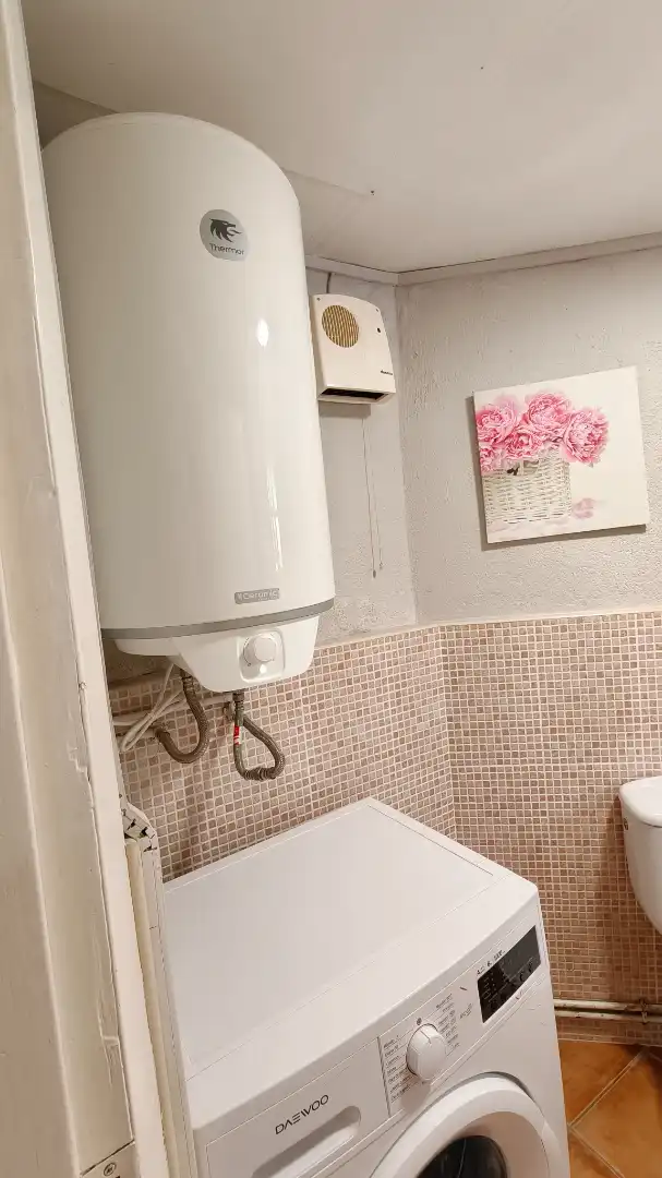 Bany de Apartament de lloguer en Manresa amb Moblat