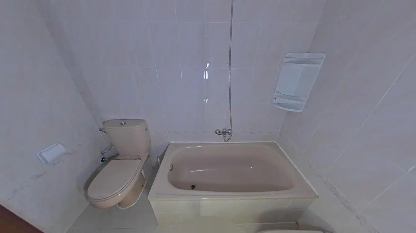 Bathroom of Flat for sale in Valencia