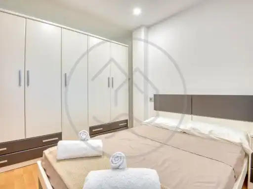 Habitación de Piso en venta en Castell d'Aro, Platja d'Aro i s'Agaró con Aire acondicionado, Calefacción y Amueblado