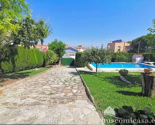 Garden of House or chalet for sale in Linares  with Air Conditioner, Terrace and Swimming Pool