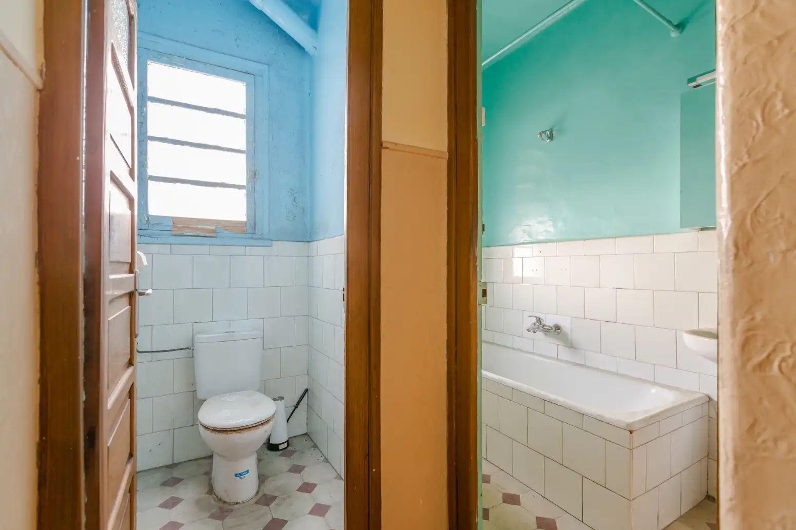 Baño de Piso en venta en  Pamplona / Iruña con Parquet y Balcón