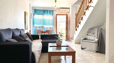 Foto 3 de Casa adosada en venta en Escandinavia, 90, Gran Vista - Olivo de Oro, Santa Pola