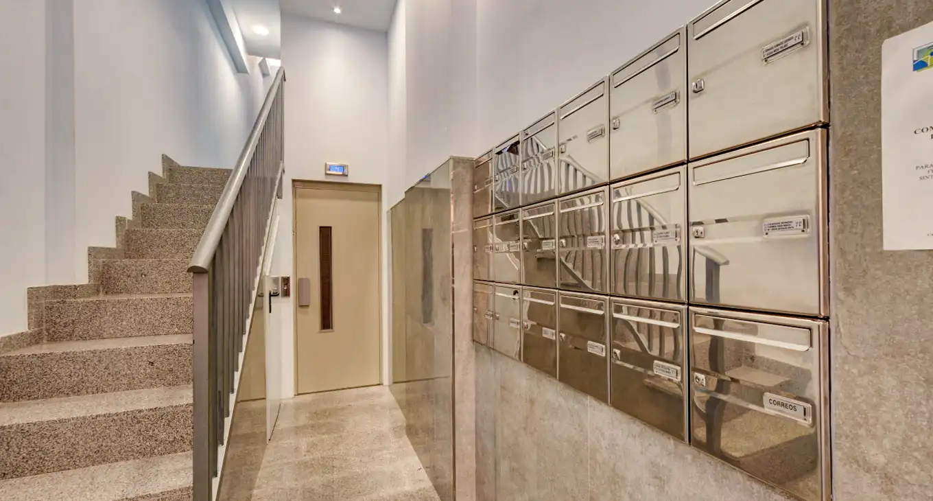 Flat for sale in Zaragoza  with Heating