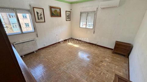 Foto 2 de Piso en venta en Palomeras Bajas, Madrid Capital