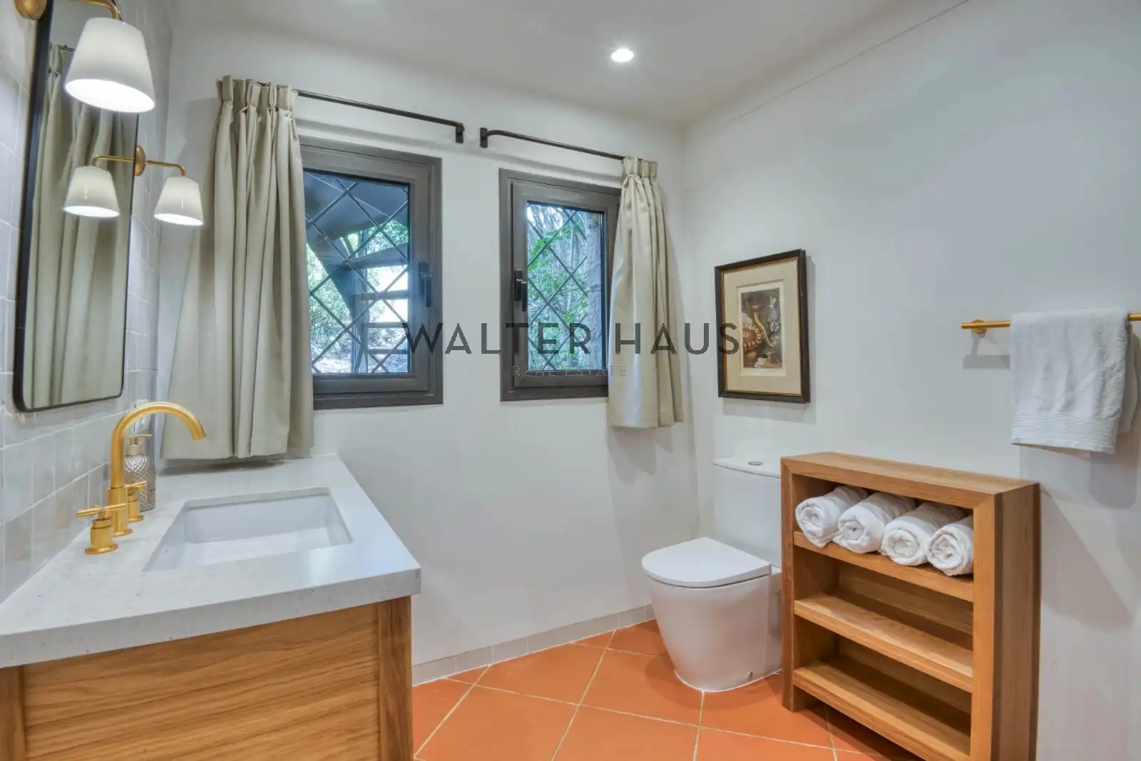 Casa amb terrassa en venda a Avinguda de Vallvanera, imagen 79