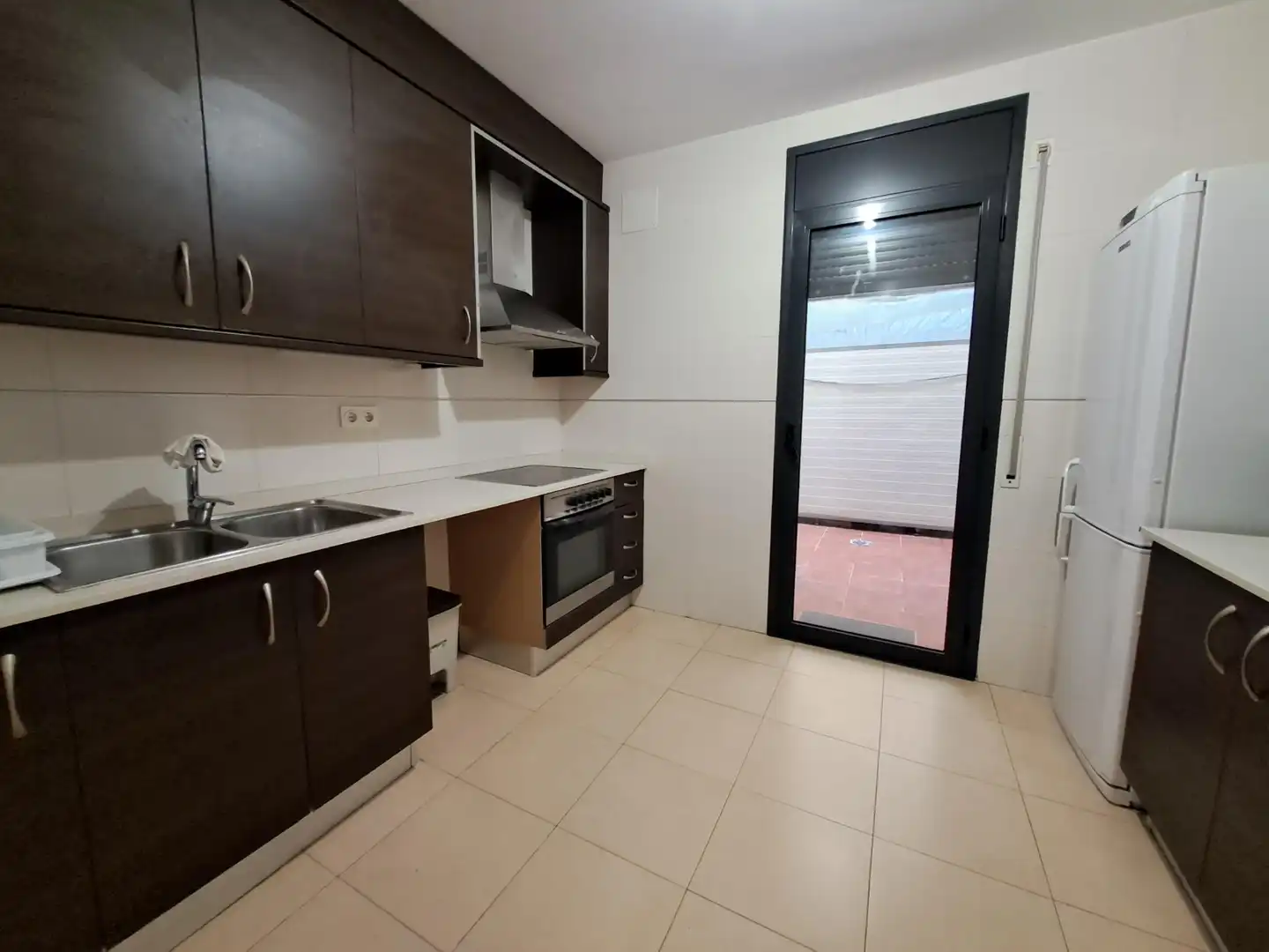 Cuina de Pis en venda en Móra d'Ebre amb Aire condicionat, Parquet i Terrassa