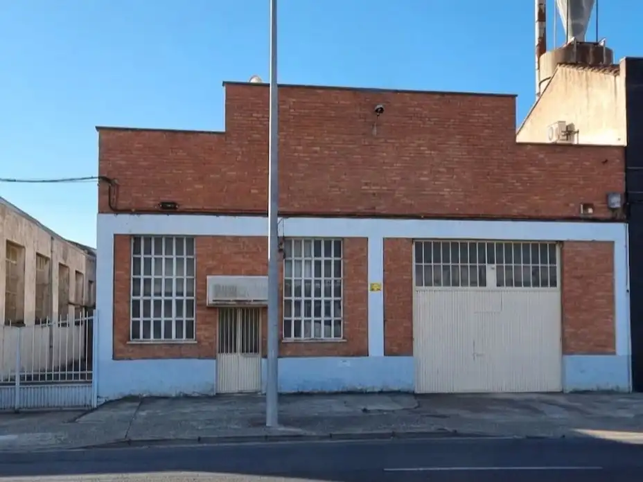 Vista exterior de Local de lloguer en  Logroño amb Aire condicionat i Calefacció