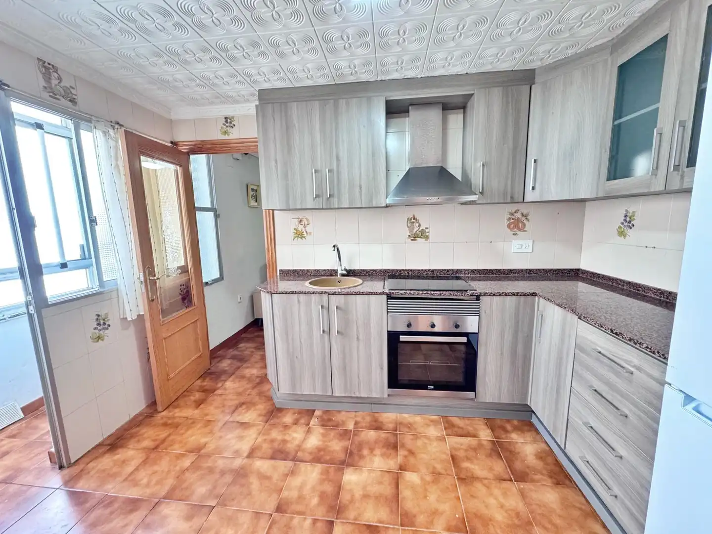 Cocina de Piso de alquiler en Elda con Calefacción y Amueblado