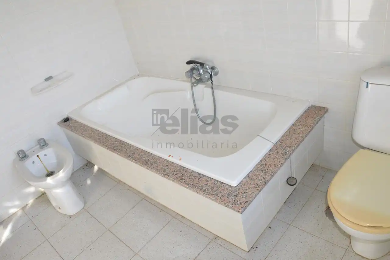Baño de Casa o chalet en venta en Cabana de Bergantiños con Jardín privado y Amueblado