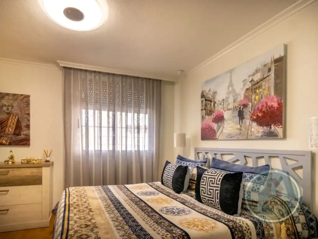 Habitación de Casa o chalet en venta en Elche / Elx con Aire acondicionado, Terraza y Balcón