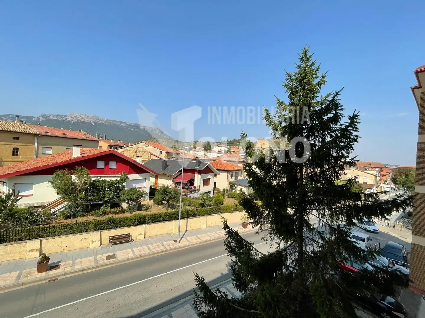 Vista exterior de Pis en venda en Labastida / Bastida amb Calefacció, Parquet i Forn