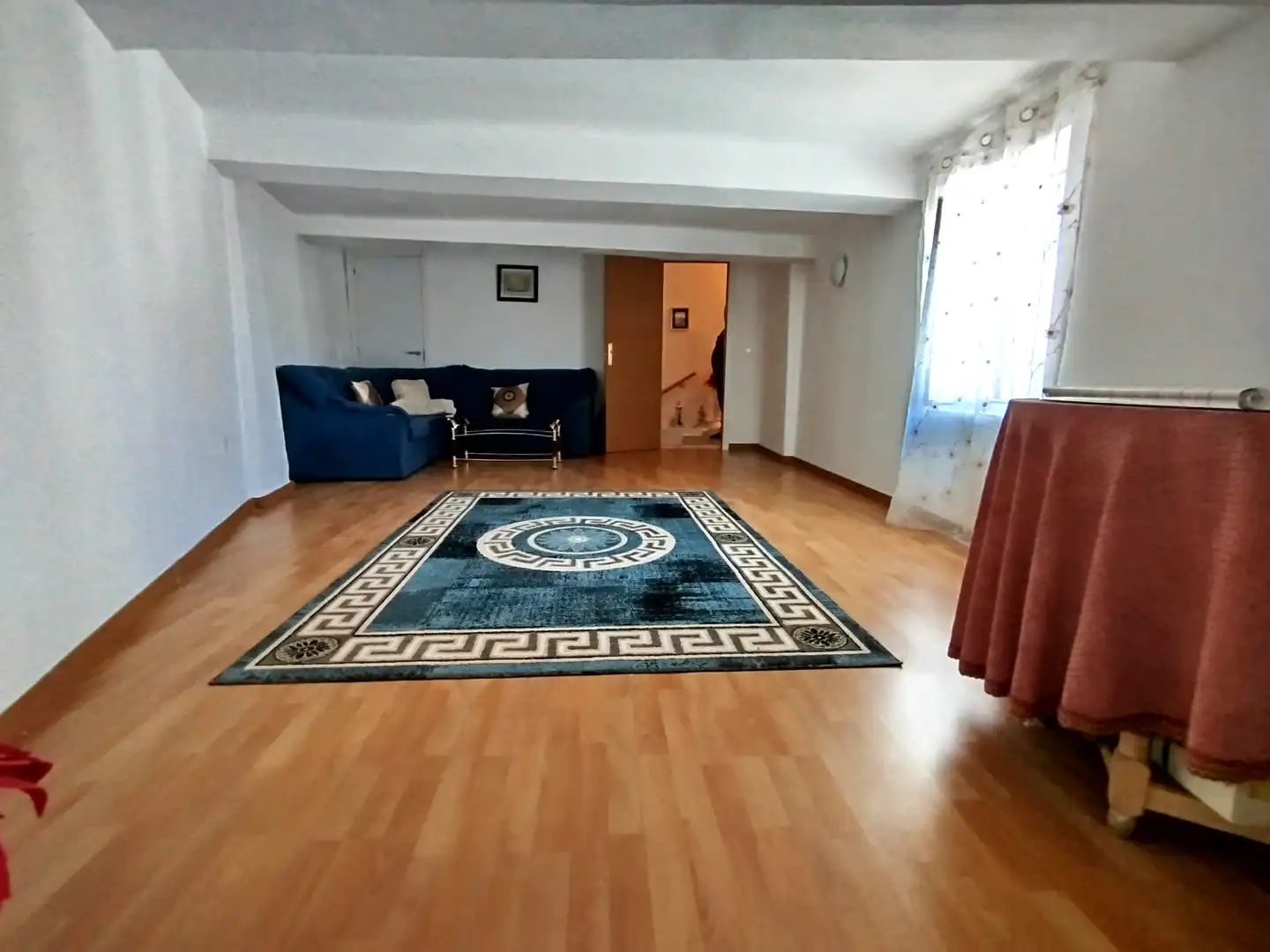 Sala d'estar de Casa adosada en venda en Mojados amb Calefacció, Parquet i Traster