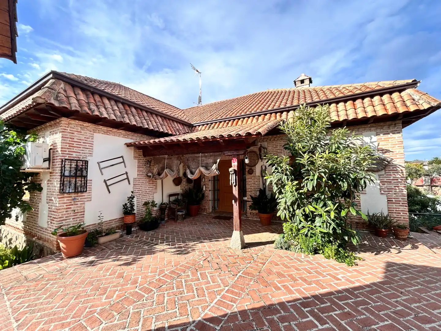 Casa o xalet en venda en Santa Cruz del Retamar amb Aire condicionat, Calefacció i Jardí privat