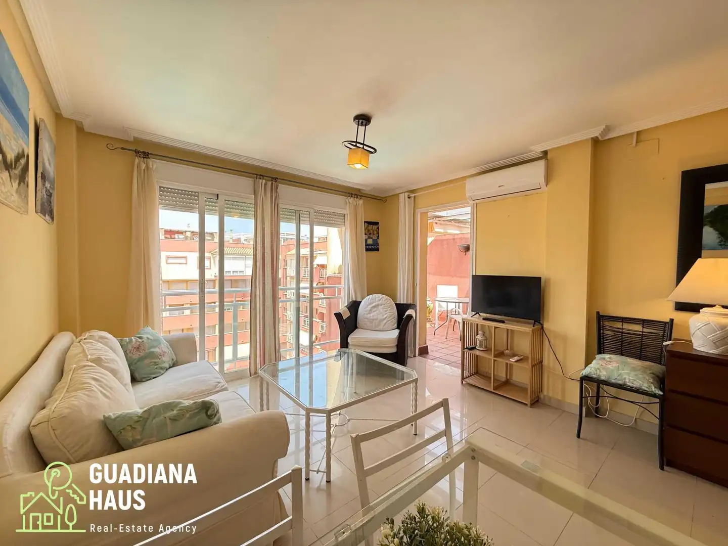 Vista exterior de Apartament en venda en Isla Cristina amb Aire condicionat, Calefacció i Terrassa