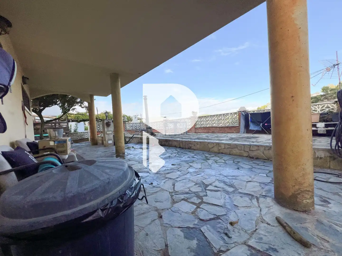 Terrassa de Casa o xalet en venda en Vallirana amb Aire condicionat, Calefacció i Jardí privat