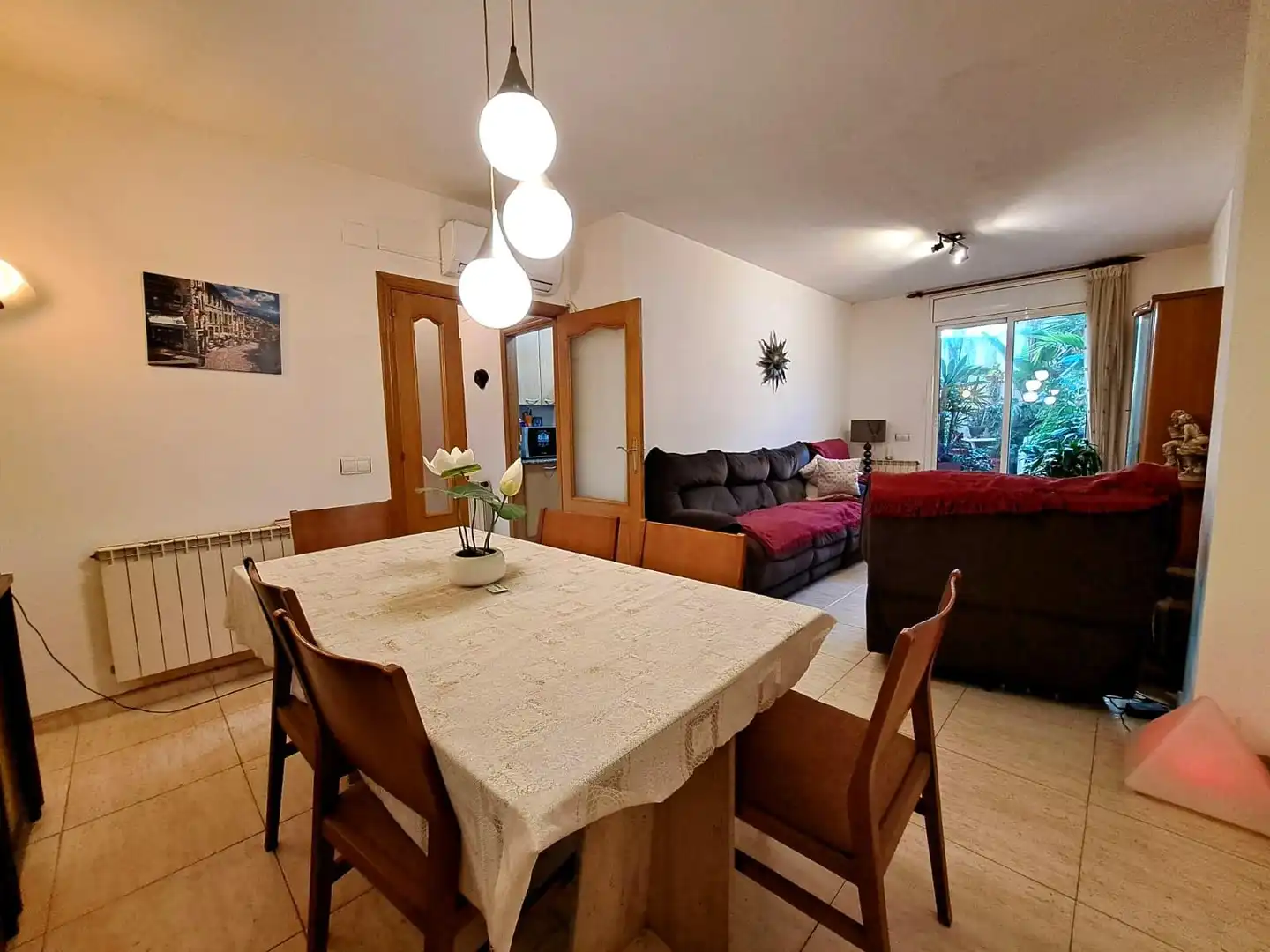 Sala de estar de Planta baja en venta en Olesa de Montserrat con Aire acondicionado, Calefacción y Terraza