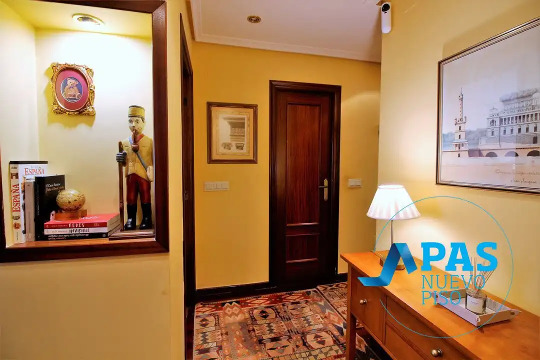 Piso en venta en Santander con Calefacción, Terraza y Trastero