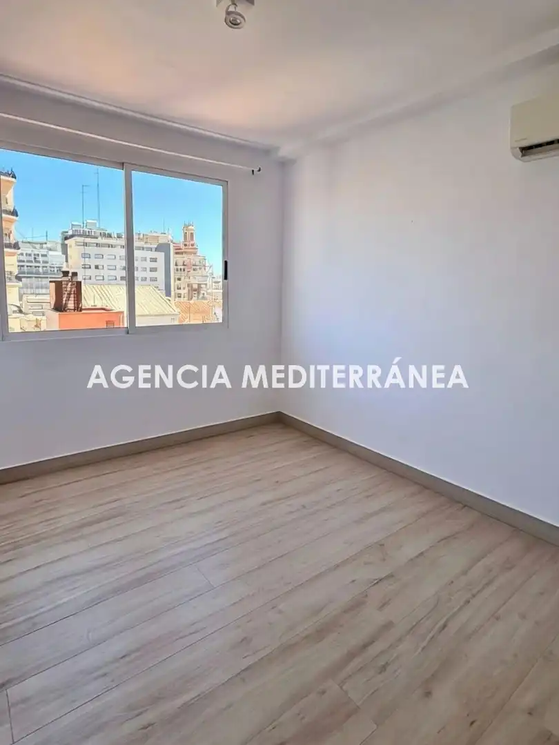 Dormitori de Oficina en venda en Valencia amb Aire condicionat, Calefacció i Terrassa