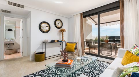 Foto 4 de Ático en venta en La Concha - Resina Golf, Estepona